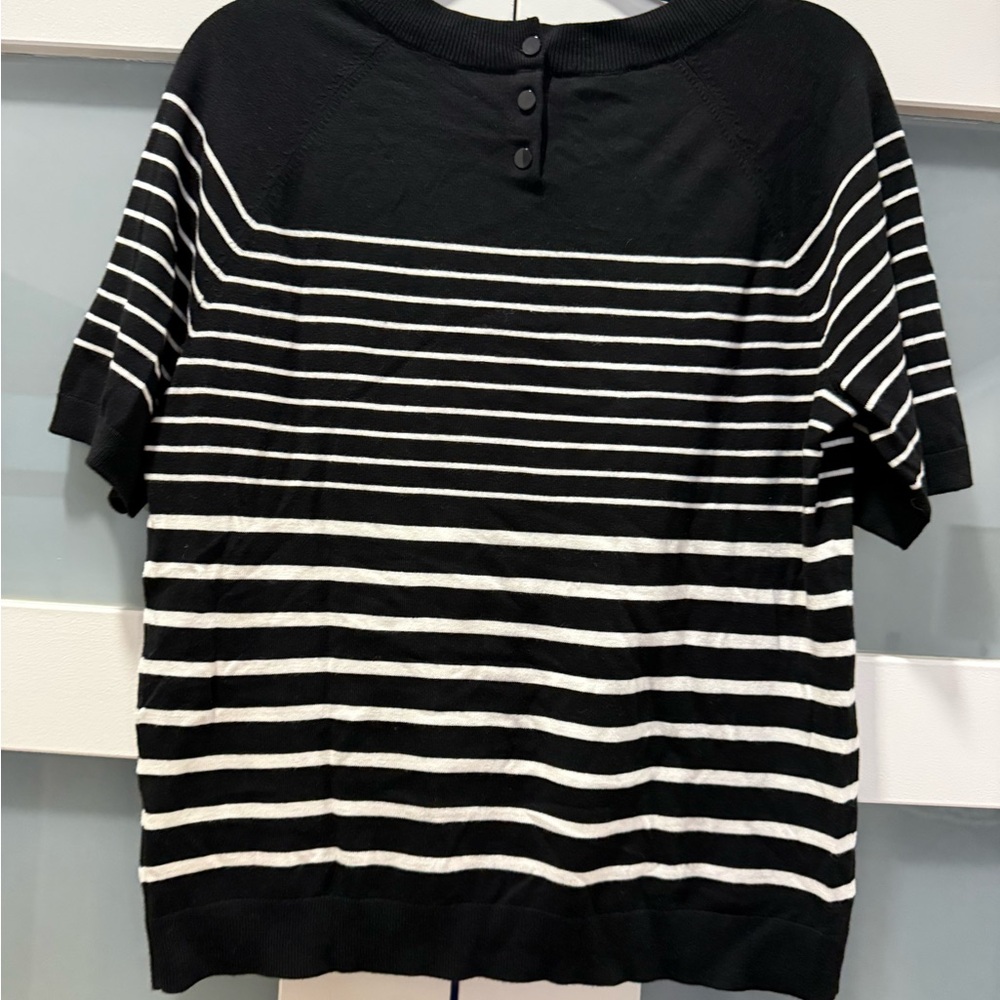 Talbots Black and White Striped Short Sleeve Knit Sweater Top Size Medium NWT - Picture 6 of 7